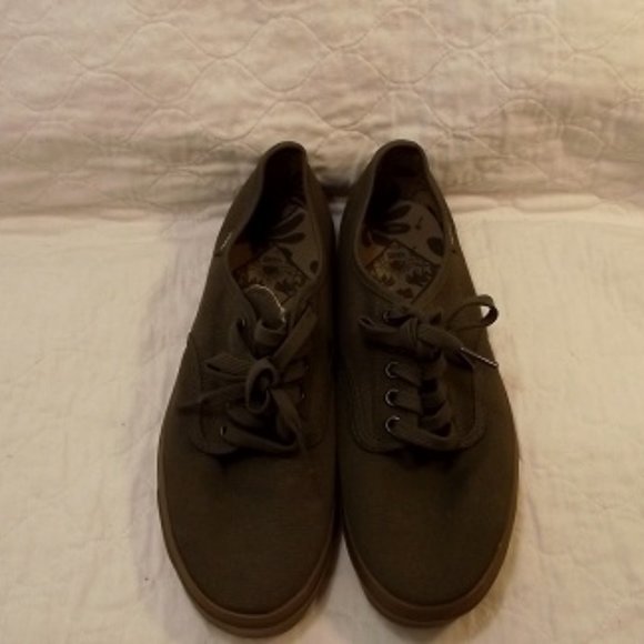 VANS Men's runner shoes, Size 7.5 , Green - Picture 1 of 9
